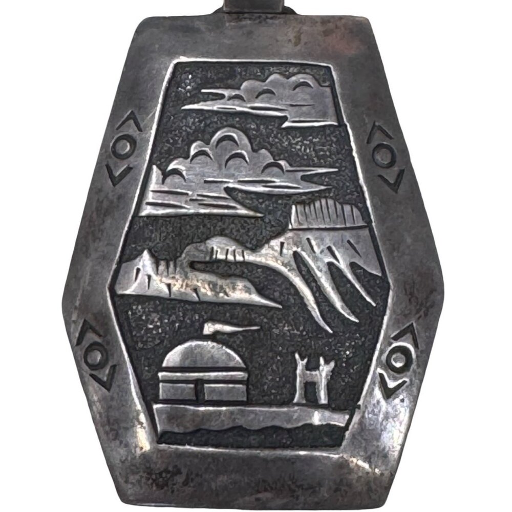 Vtg Thomas Singer TC Navajo Sterling Silver Native American Landscape Pendant 2"